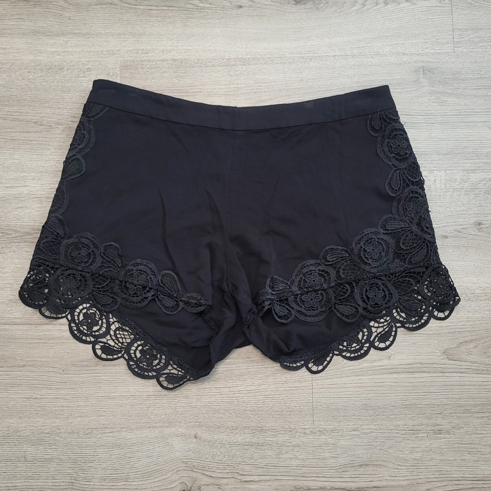Torrid Womens Black Lace Trim Shorts Size 16 Whimsigoth Dark Boho Witchy Fairy